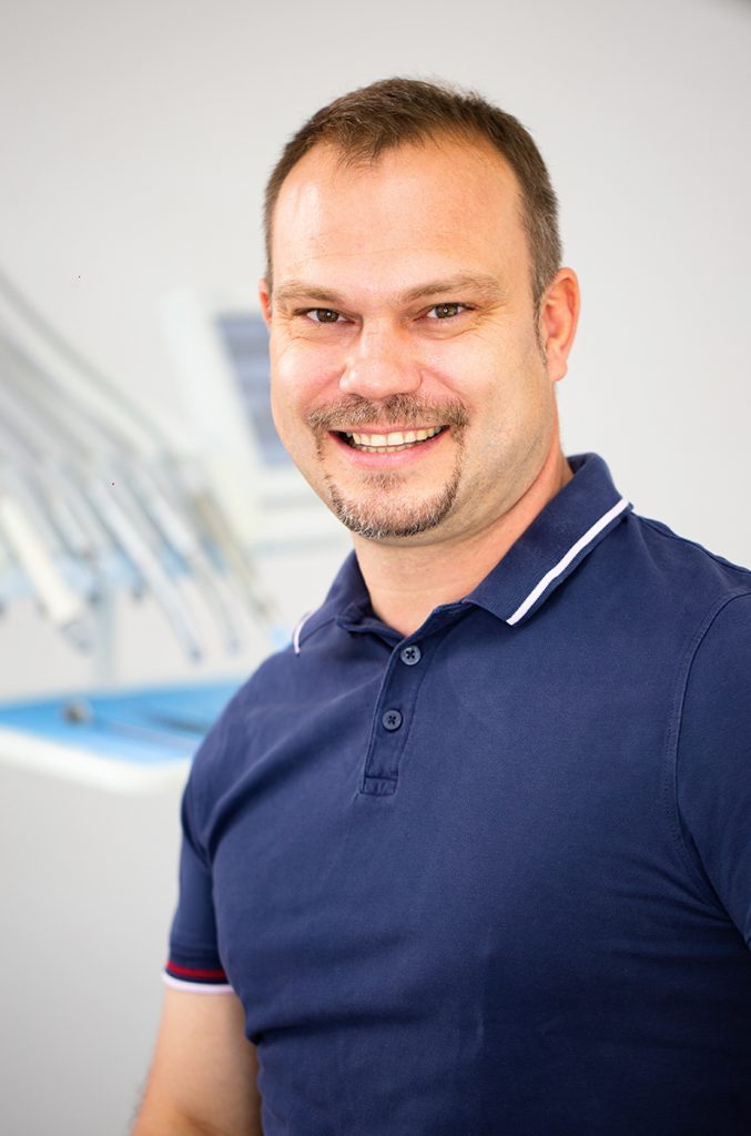 Curriculum vitae Dr. Florian Schwindler | Zahnarzt aus Leidenschaft